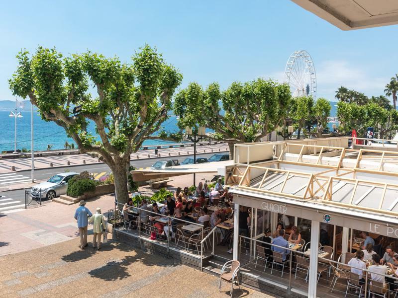 大陆酒店 Saint-Raphaël 外观 照片